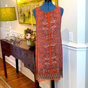 Floral shift dress size L